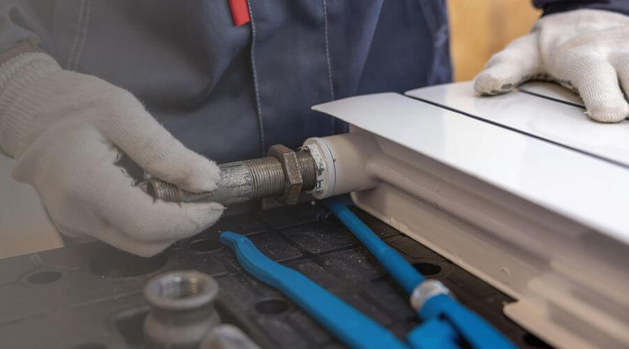 Professional water heater repair services in Allouez, MI